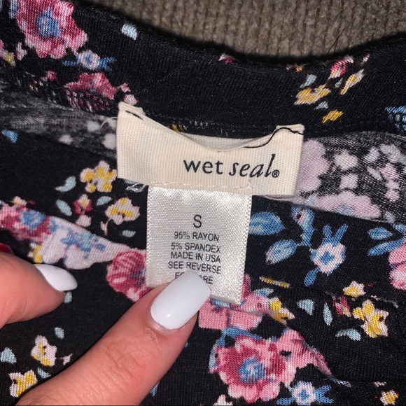 BUNDLE of five skirts floral and solid patterns - Picture 11 of 13